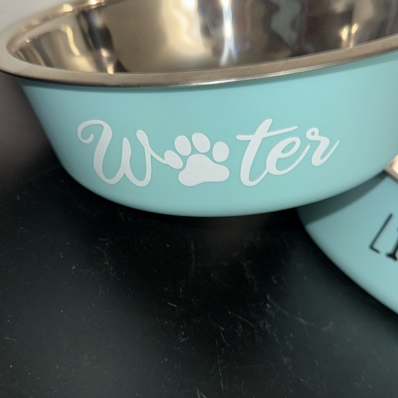 BROOKSTONE DOG BOWL SET - Picture 4 of 5